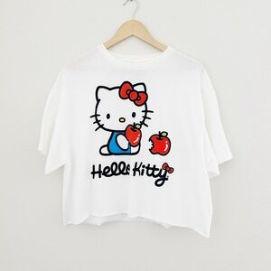 NEW San Rio Hello Kitty Cropped Tee